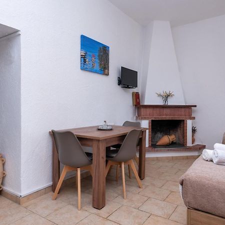 Atalanti Seaside Junior Suites Кератокампос Екстериор снимка