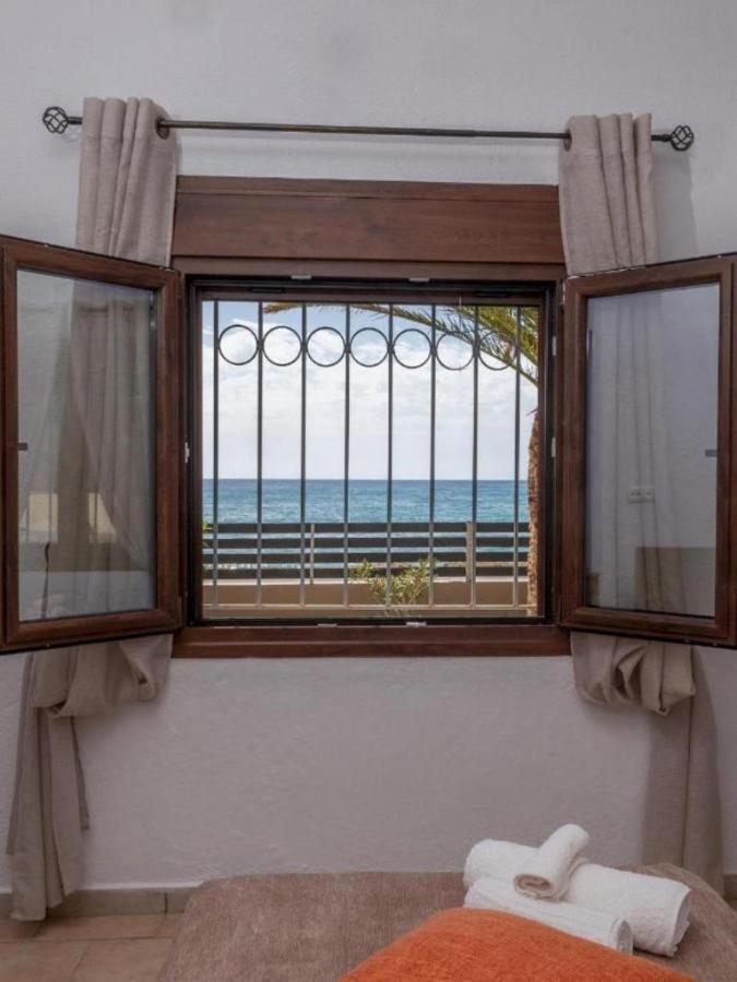 Atalanti Seaside Junior Suites Кератокампос Екстериор снимка