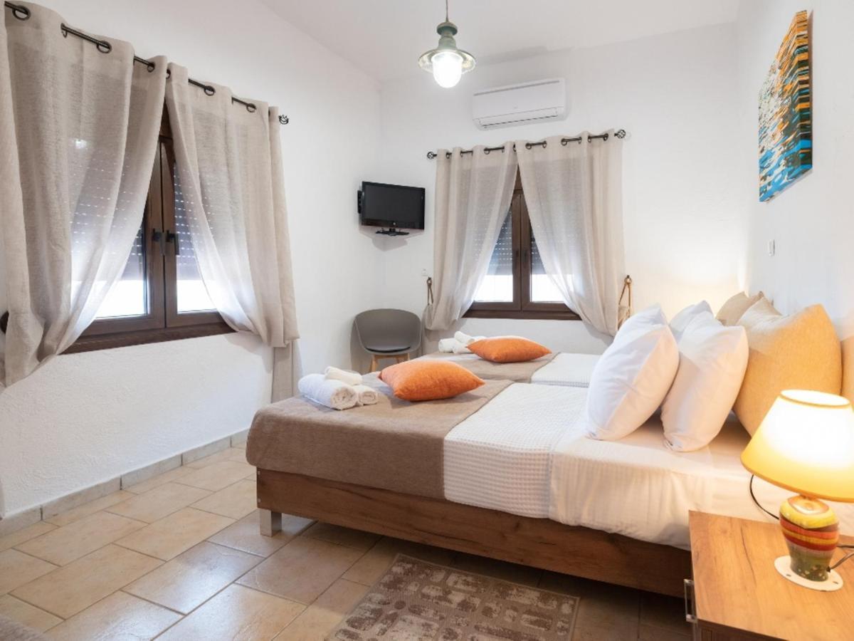 Atalanti Seaside Junior Suites Кератокампос Екстериор снимка