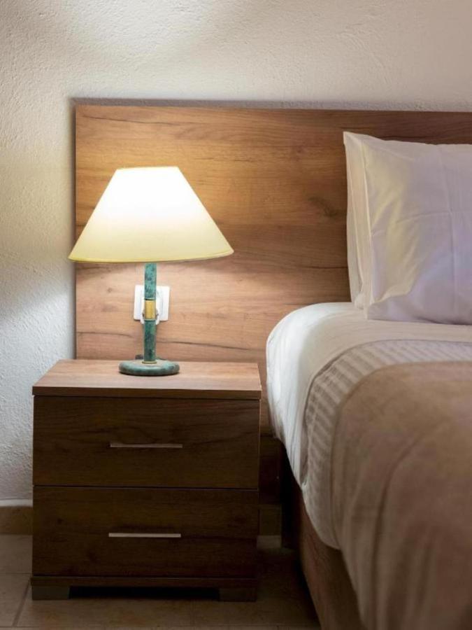 Atalanti Seaside Junior Suites Кератокампос Екстериор снимка