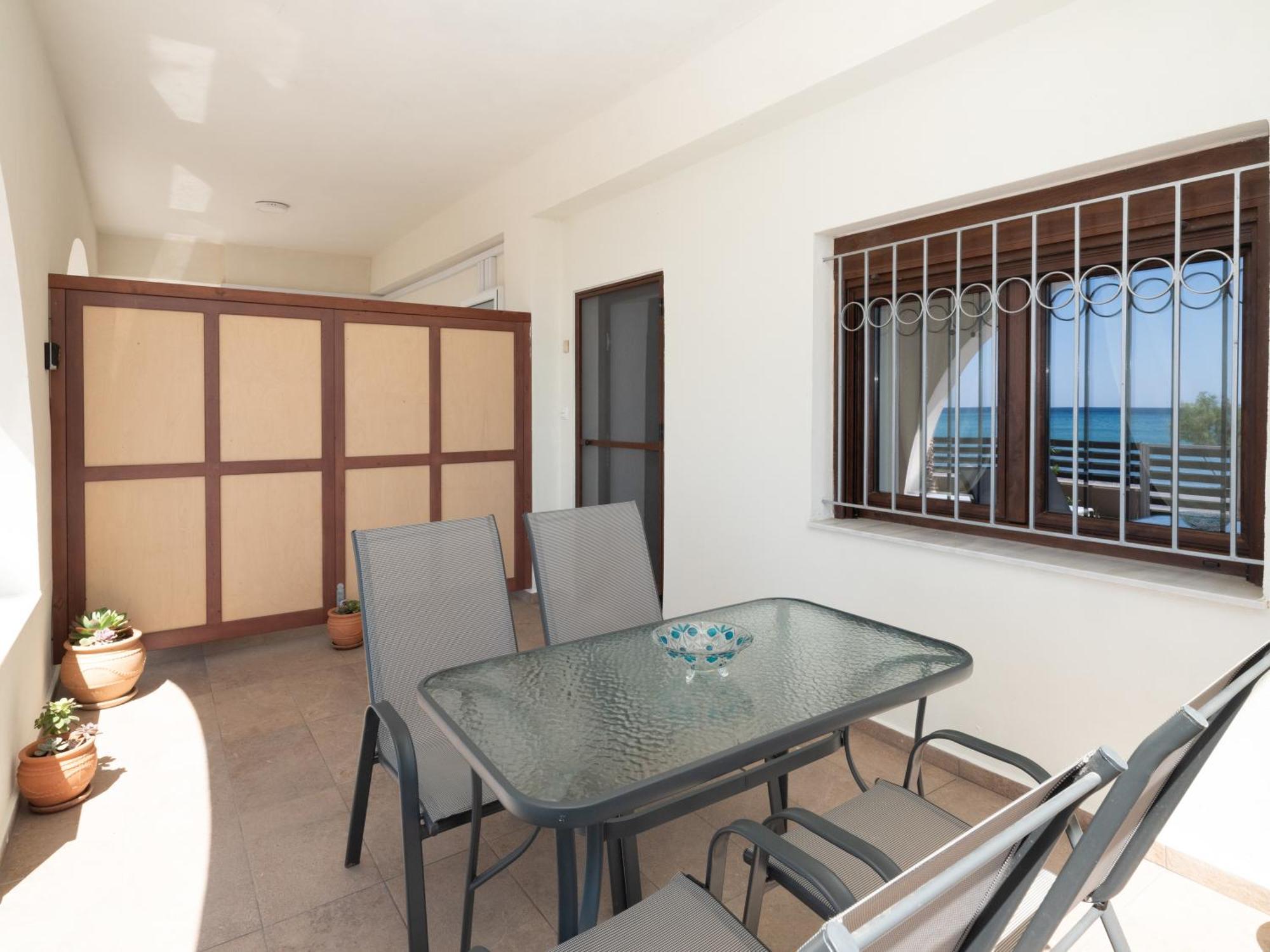 Atalanti Seaside Junior Suites Кератокампос Екстериор снимка